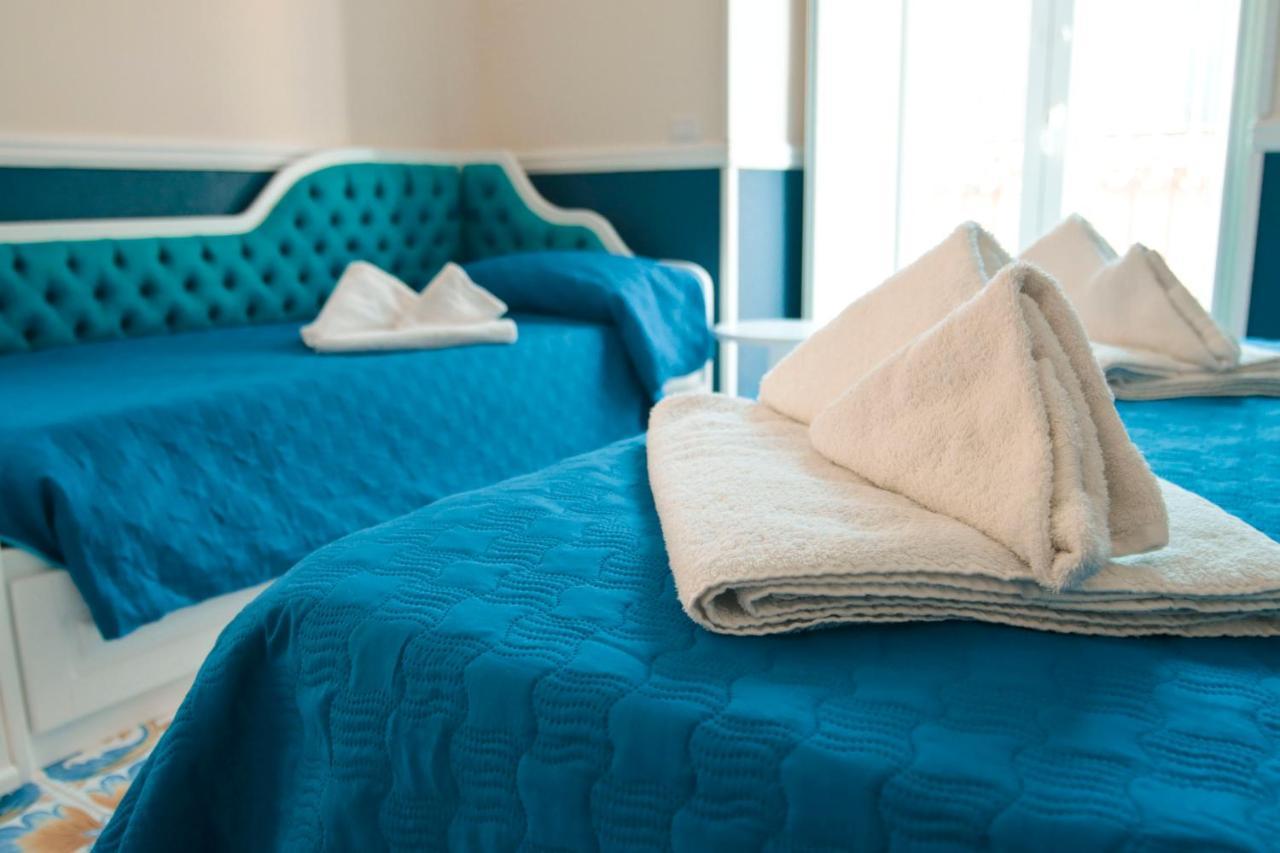 Olimpo Degli Dei Bed and Breakfast Napoli Eksteriør billede