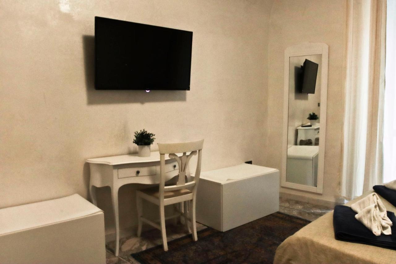 Olimpo Degli Dei Bed and Breakfast Napoli Eksteriør billede