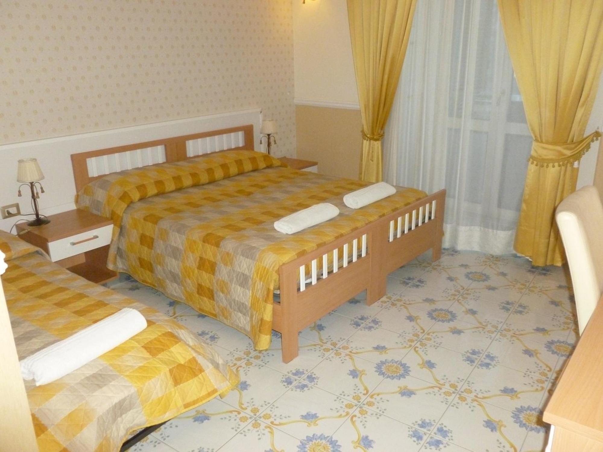 Olimpo Degli Dei Bed and Breakfast Napoli Værelse billede