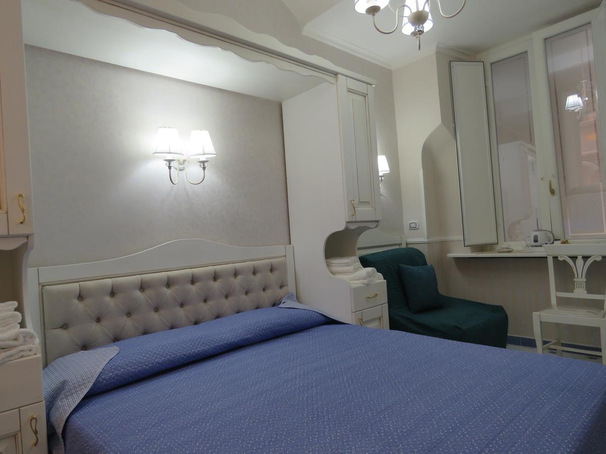 Olimpo Degli Dei Bed and Breakfast Napoli Eksteriør billede